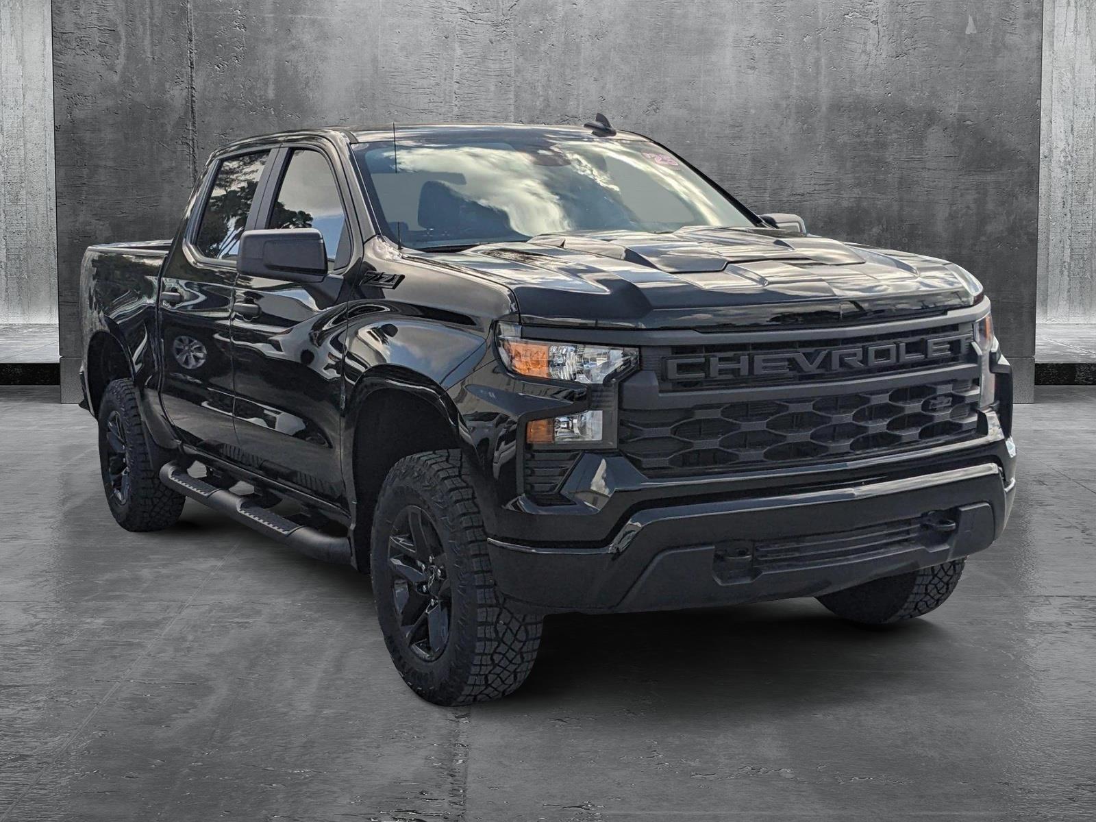 2025 Chevrolet Silverado 1500 Vehicle Photo in GREENACRES, FL 33463-3207