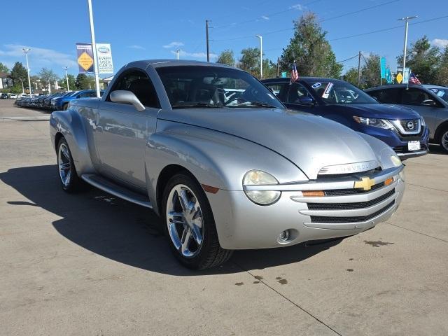 2005 Chevrolet SSR Vehicle Photo in ENGLEWOOD, CO 80113-6708