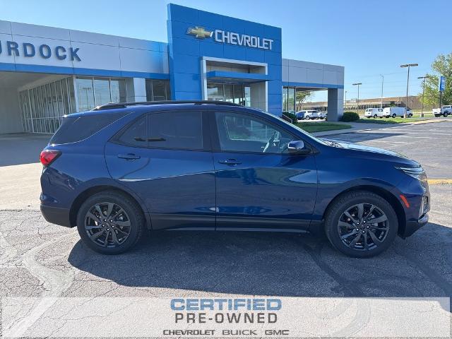 2022 Chevrolet Equinox Vehicle Photo in MANHATTAN, KS 66502-5036