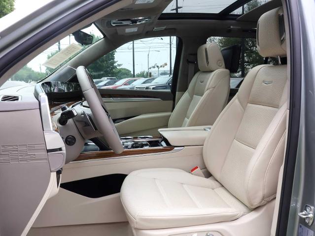 2025 Cadillac Escalade Vehicle Photo in Dallas, TX 75209