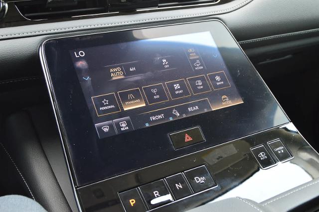 2025 INFINITI QX80 Vehicle Photo in Houston, TX 77090
