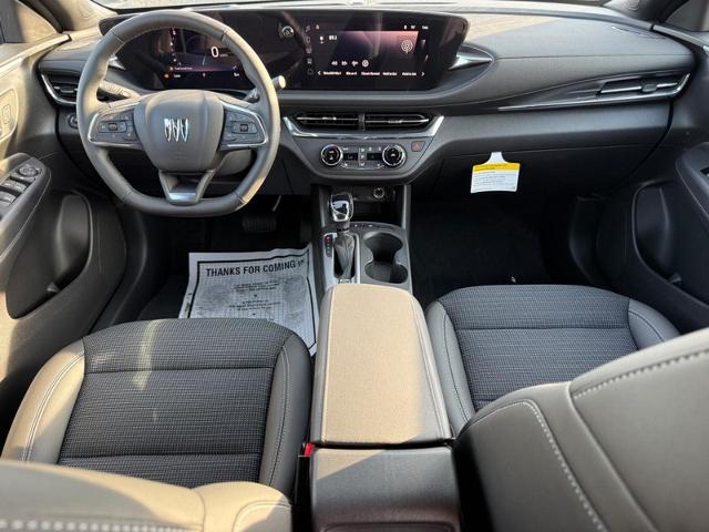 2025 Buick Envista Vehicle Photo in COLUMBIA, MO 65203-3903