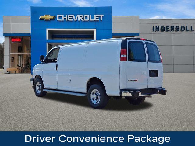 2023 Chevrolet Express Cargo 2500 Vehicle Photo in PAWLING, NY 12564-3219
