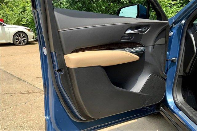 2025 Cadillac XT4 Vehicle Photo in KANSAS CITY, MO 64114-4545