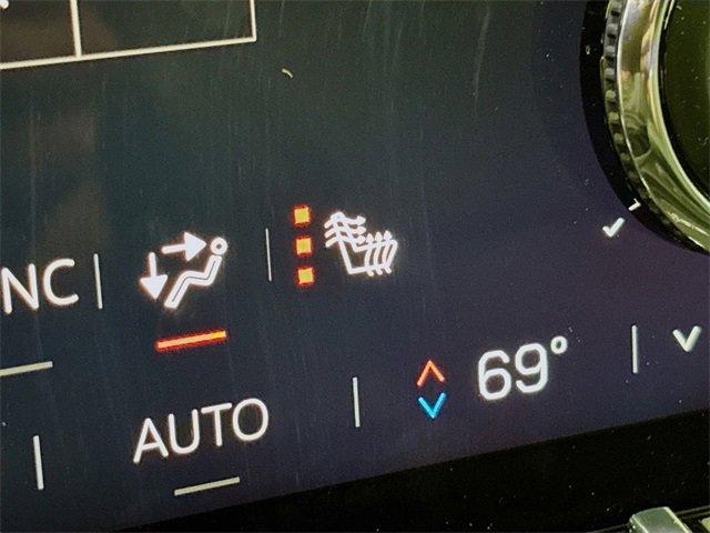 2025 GMC Acadia Vehicle Photo in PUYALLUP, WA 98371-4149