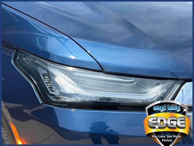 2023 Chevrolet Traverse Vehicle Photo in Roslyn, NY 11576