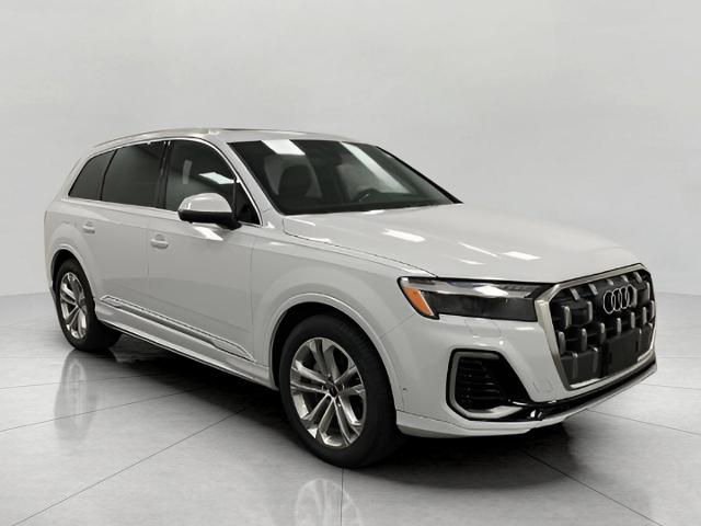 2025 Audi Q7 Vehicle Photo in Appleton, WI 54913