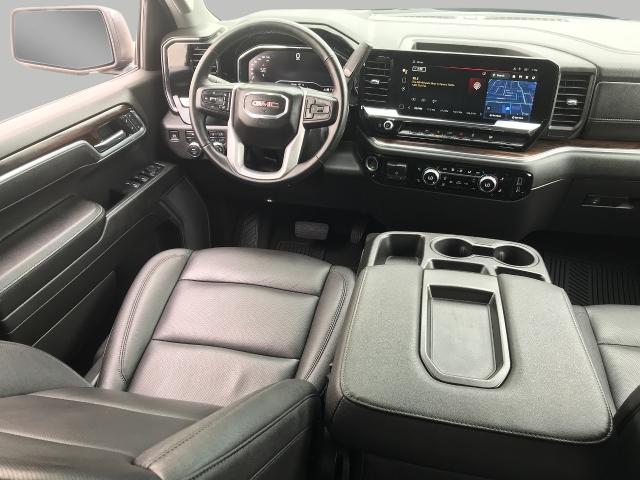 2025 GMC Sierra 1500 Vehicle Photo in GREEN BAY, WI 54303-3330