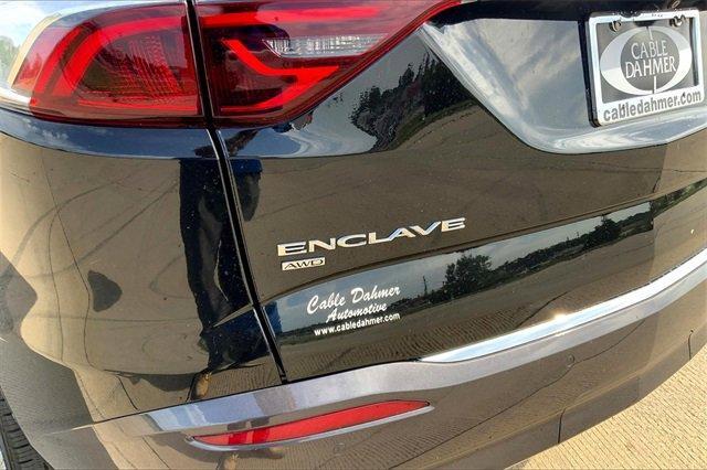 2023 Buick Enclave Vehicle Photo in TOPEKA, KS 66609-0000