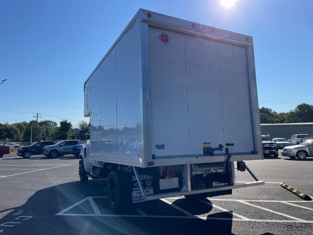 2022 Chevrolet Silverado 5500 HD Vehicle Photo in GARDNER, MA 01440-3110