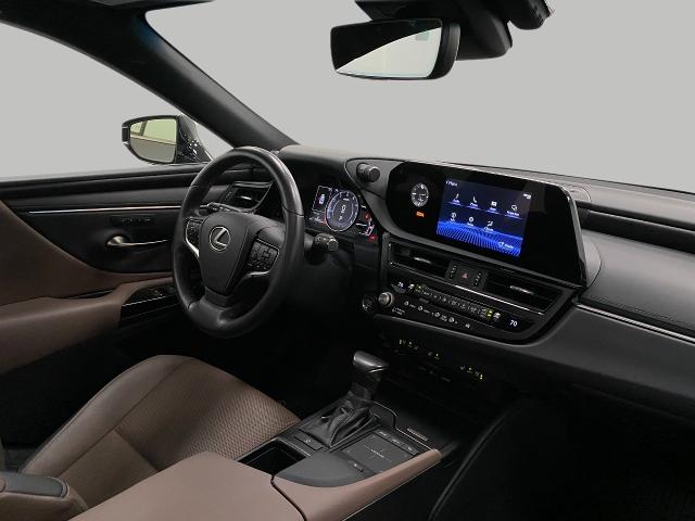 2022 Lexus ES 350 Vehicle Photo in Appleton, WI 54913