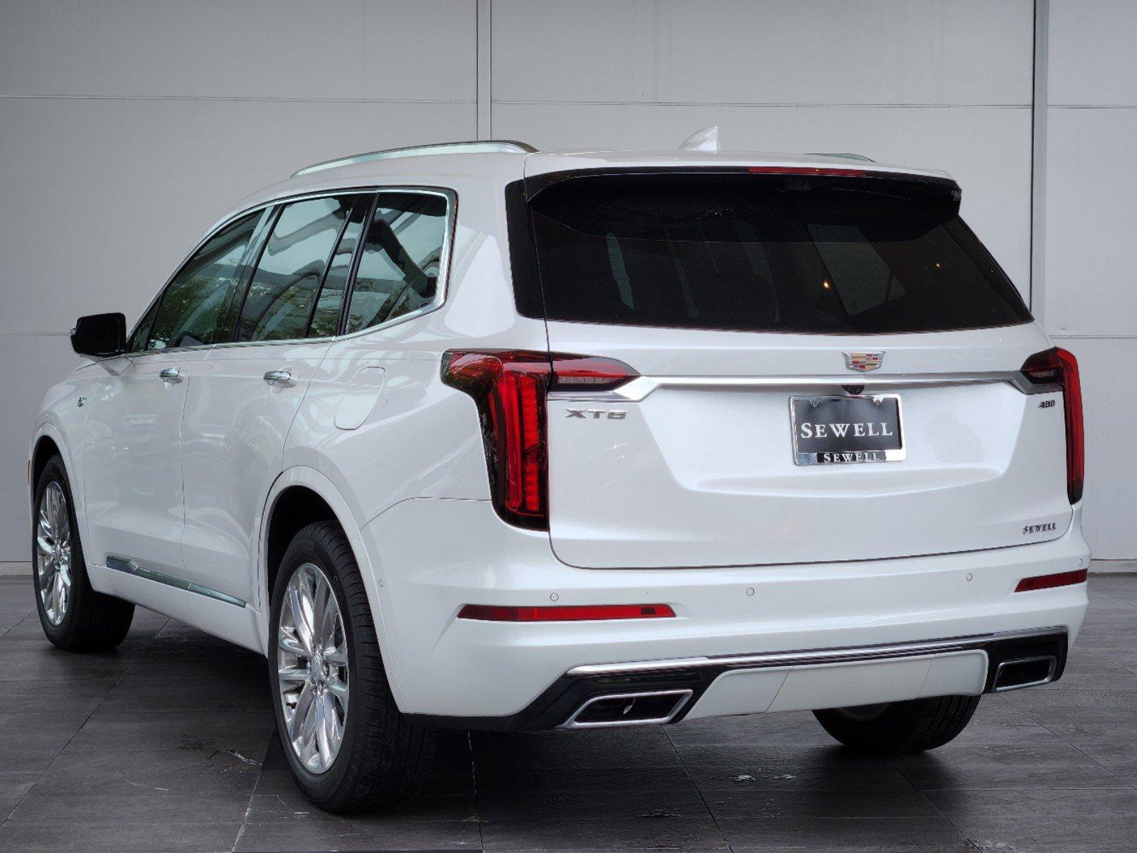 2025 Cadillac XT6 Vehicle Photo in HOUSTON, TX 77079-1502