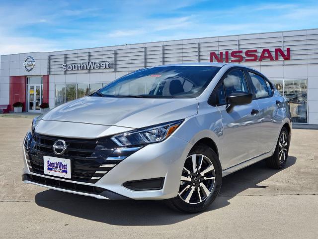 2024 Nissan Versa Vehicle Photo in Weatherford, TX 76087