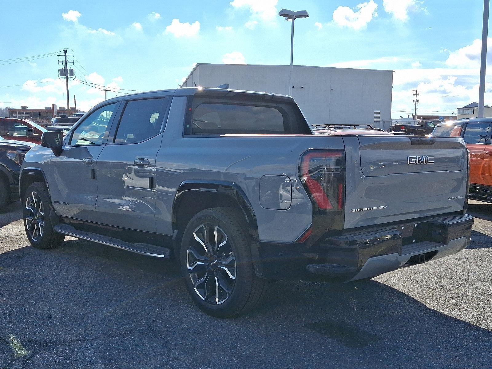 2025 GMC Sierra EV Vehicle Photo in HARRISBURG, PA 17111-1033