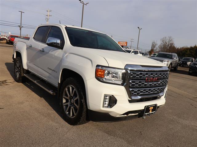 2021 GMC Canyon Denali photo 2