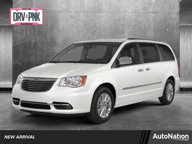 2013 Chrysler Town & Country Vehicle Photo in Pembroke Pines, FL 33027