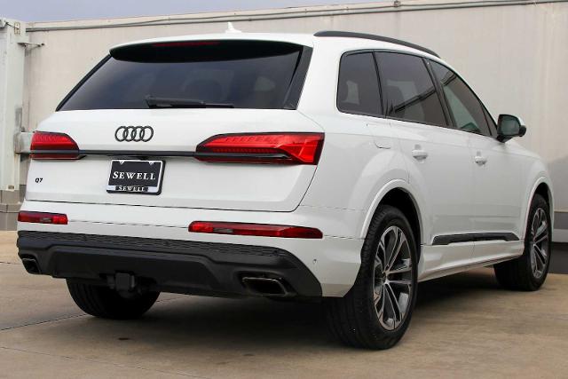 2025 Audi Q7 Vehicle Photo in SUGAR LAND, TX 77478