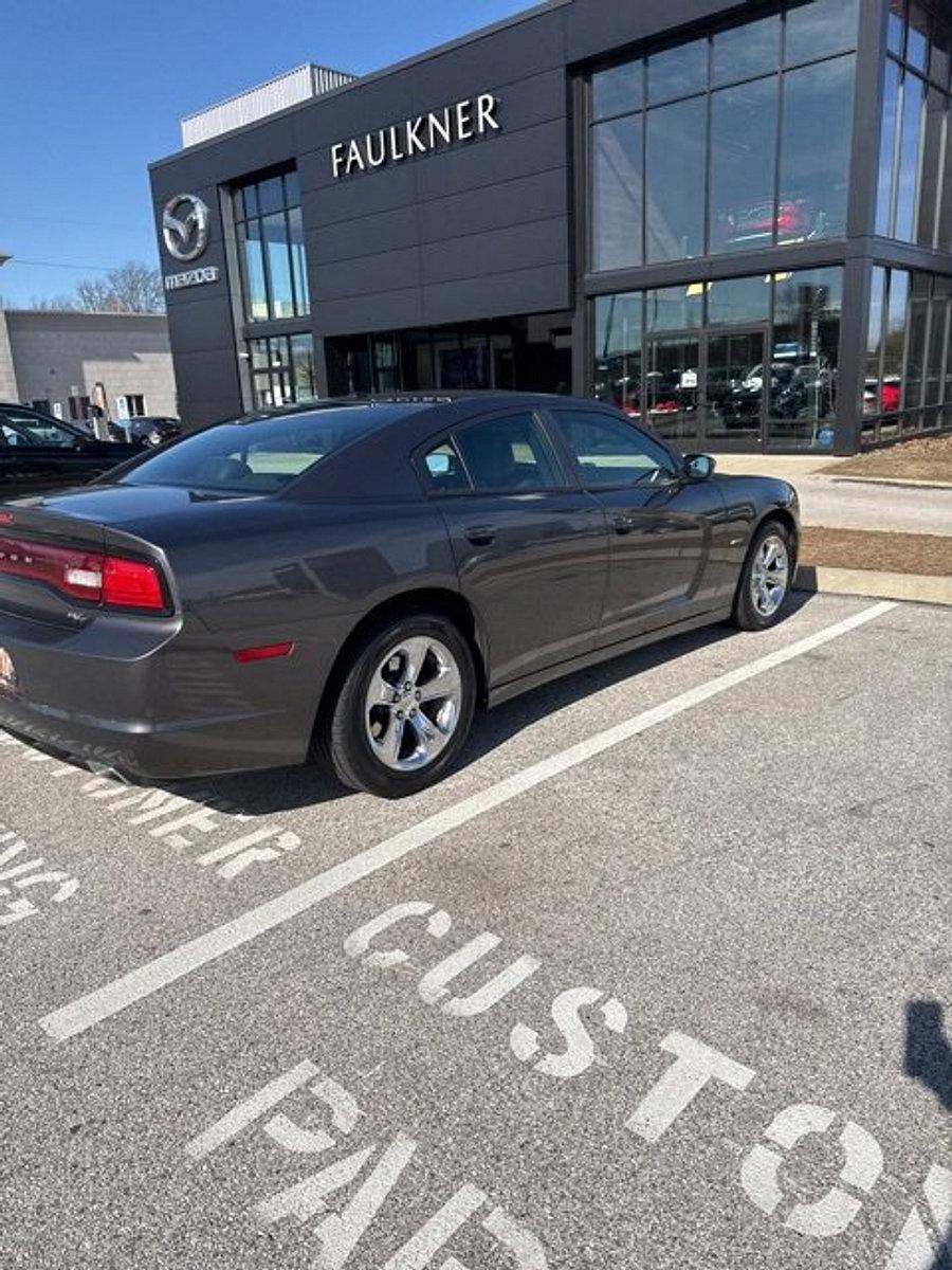 2013 Dodge Charger Vehicle Photo in Trevose, PA 19053