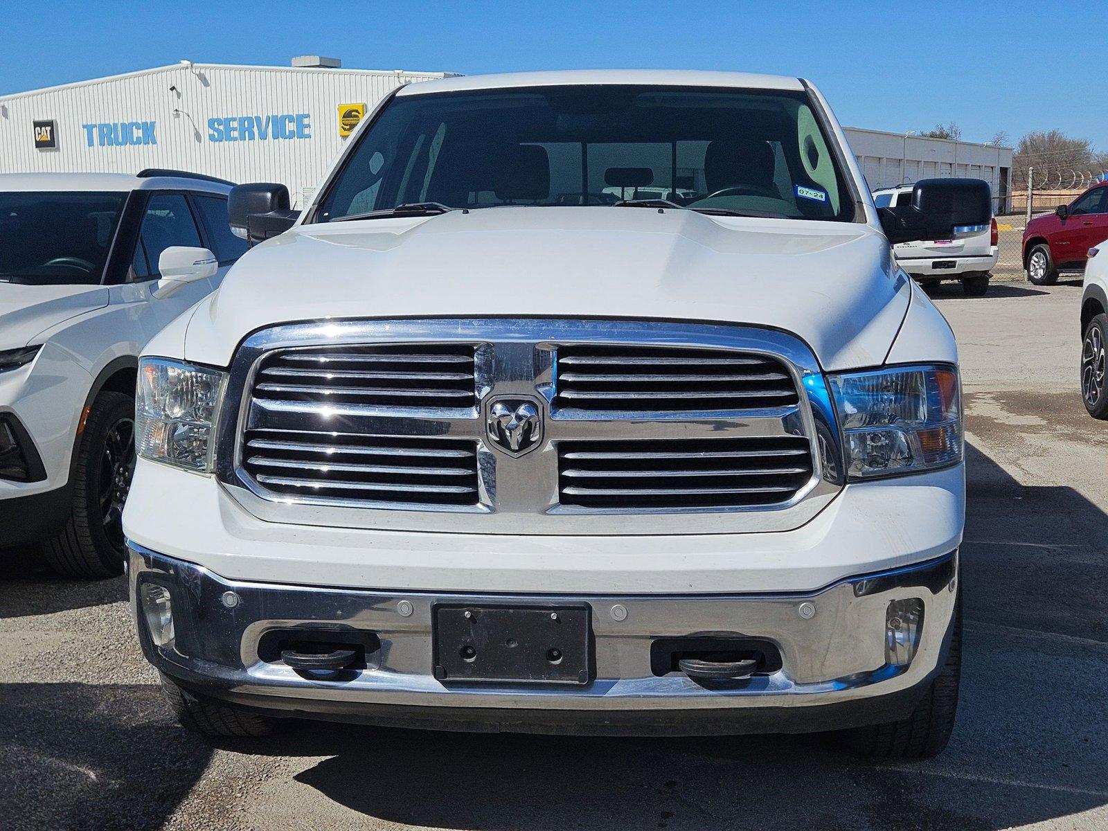 2017 Ram 1500 Vehicle Photo in NORTH RICHLAND HILLS, TX 76180-7199