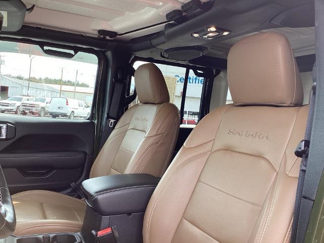 2021 Jeep Wrangler Vehicle Photo in Gardner, MA 01440