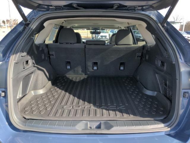 2023 Subaru Outback Vehicle Photo in Green Bay, WI 54304