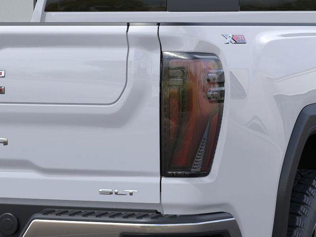 2025 GMC Sierra 2500 HD Vehicle Photo in WATERTOWN, CT 06795-3318