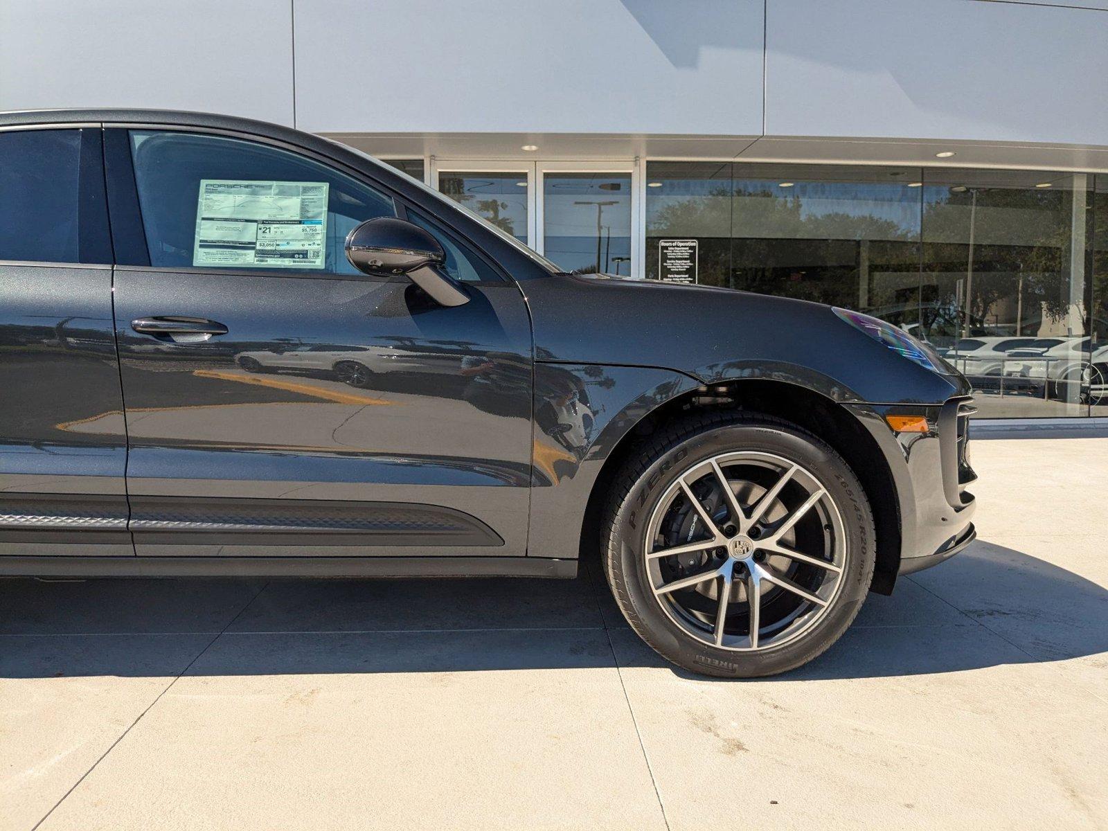 2025 Porsche Macan Vehicle Photo in Maitland, FL 32751