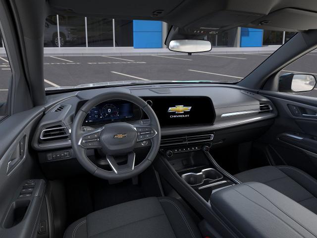 2025 Chevrolet Traverse Vehicle Photo in Roslyn, NY 11576