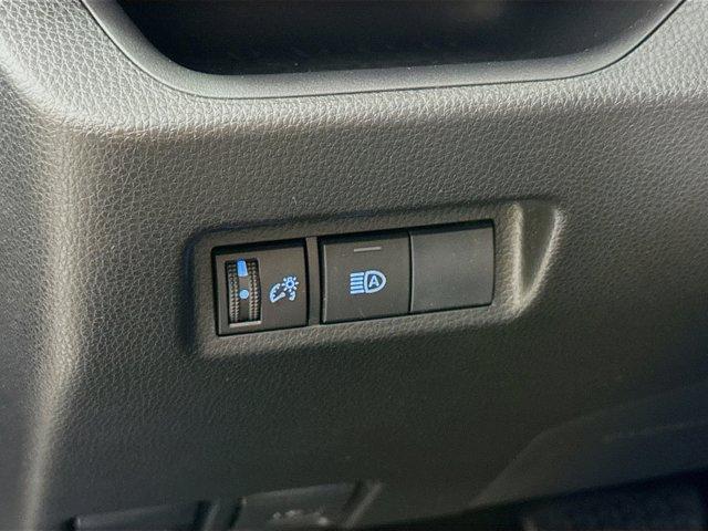 2019 Toyota RAV4 Vehicle Photo in Flemington, NJ 08822