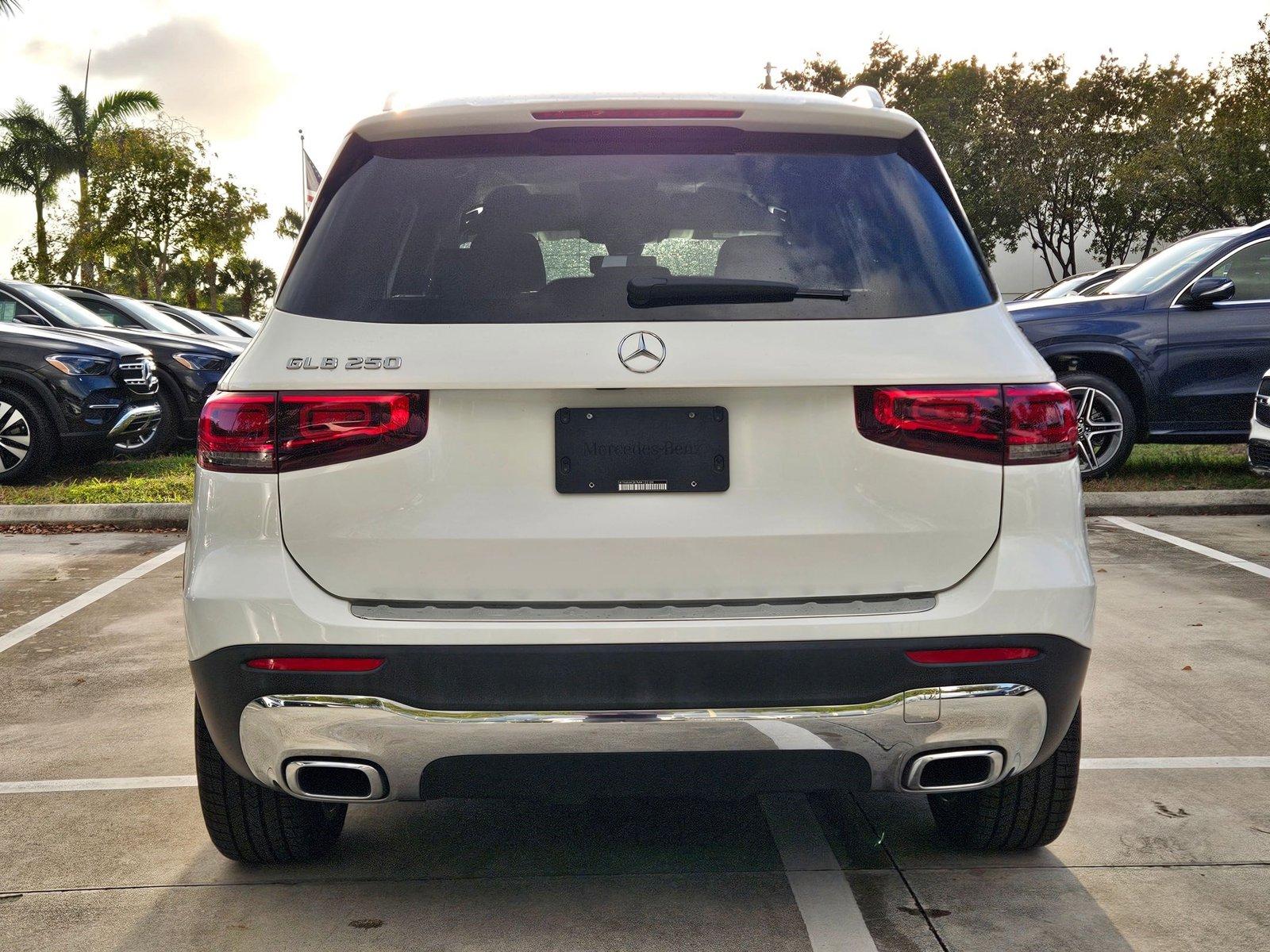 2021 Mercedes-Benz GLB Vehicle Photo in Pembroke Pines , FL 33027