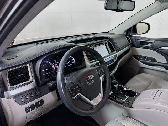 2016 Toyota Highlander Vehicle Photo in Flemington, NJ 08822