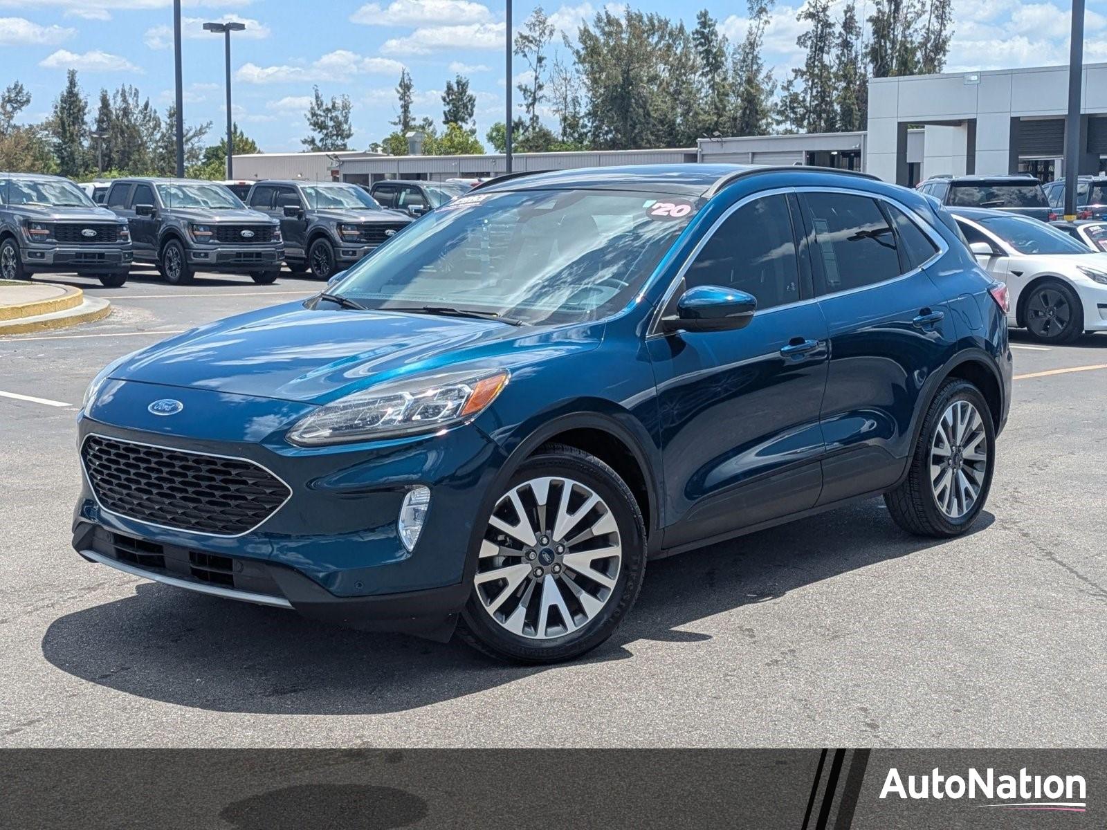 2020 Ford Escape Vehicle Photo in Bradenton, FL 34207