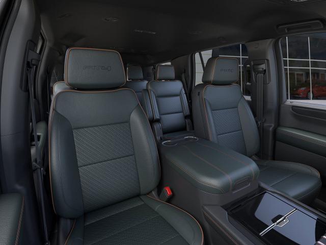 2025 GMC Yukon Vehicle Photo in GREEN BAY, WI 54303-3330
