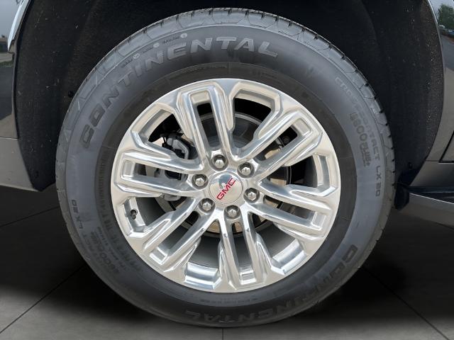 2023 GMC Yukon Vehicle Photo in MANITOWOC, WI 54220-5838