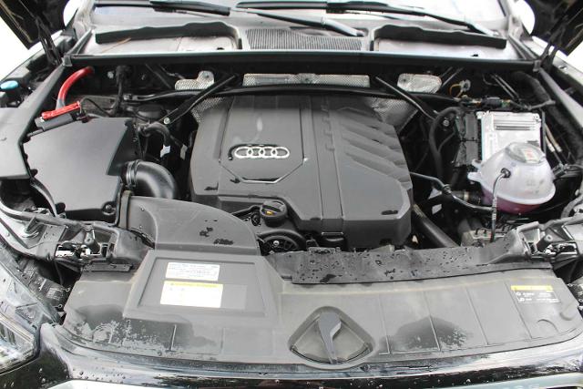 2024 Audi Q5 Vehicle Photo in HOUSTON, TX 77090