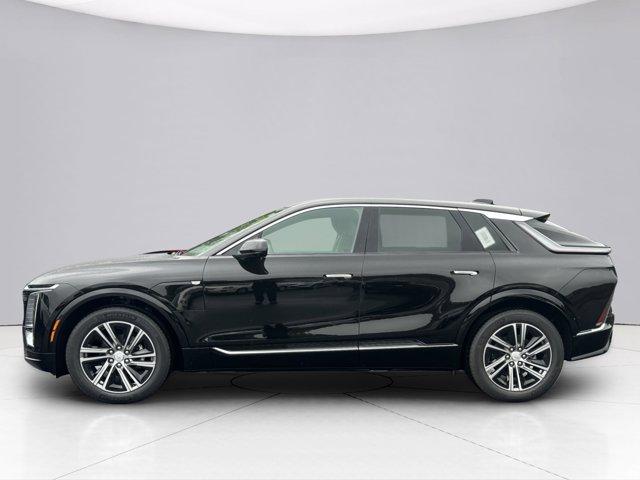 2025 Cadillac LYRIQ Vehicle Photo in LEOMINSTER, MA 01453-2952
