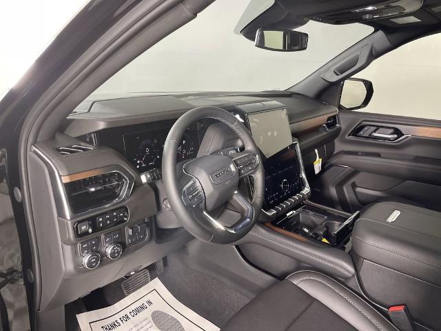 2025 GMC Yukon Vehicle Photo in GILBERT, AZ 85297-0402