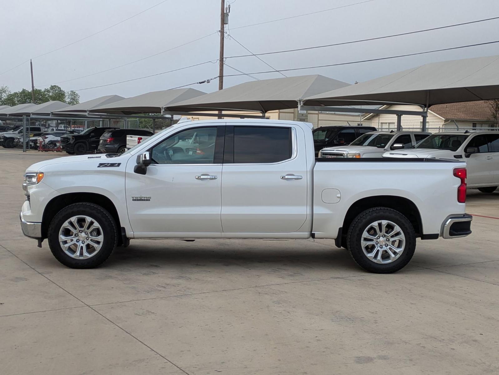 2024 Chevrolet Silverado 1500 Vehicle Photo in SELMA, TX 78154-1460