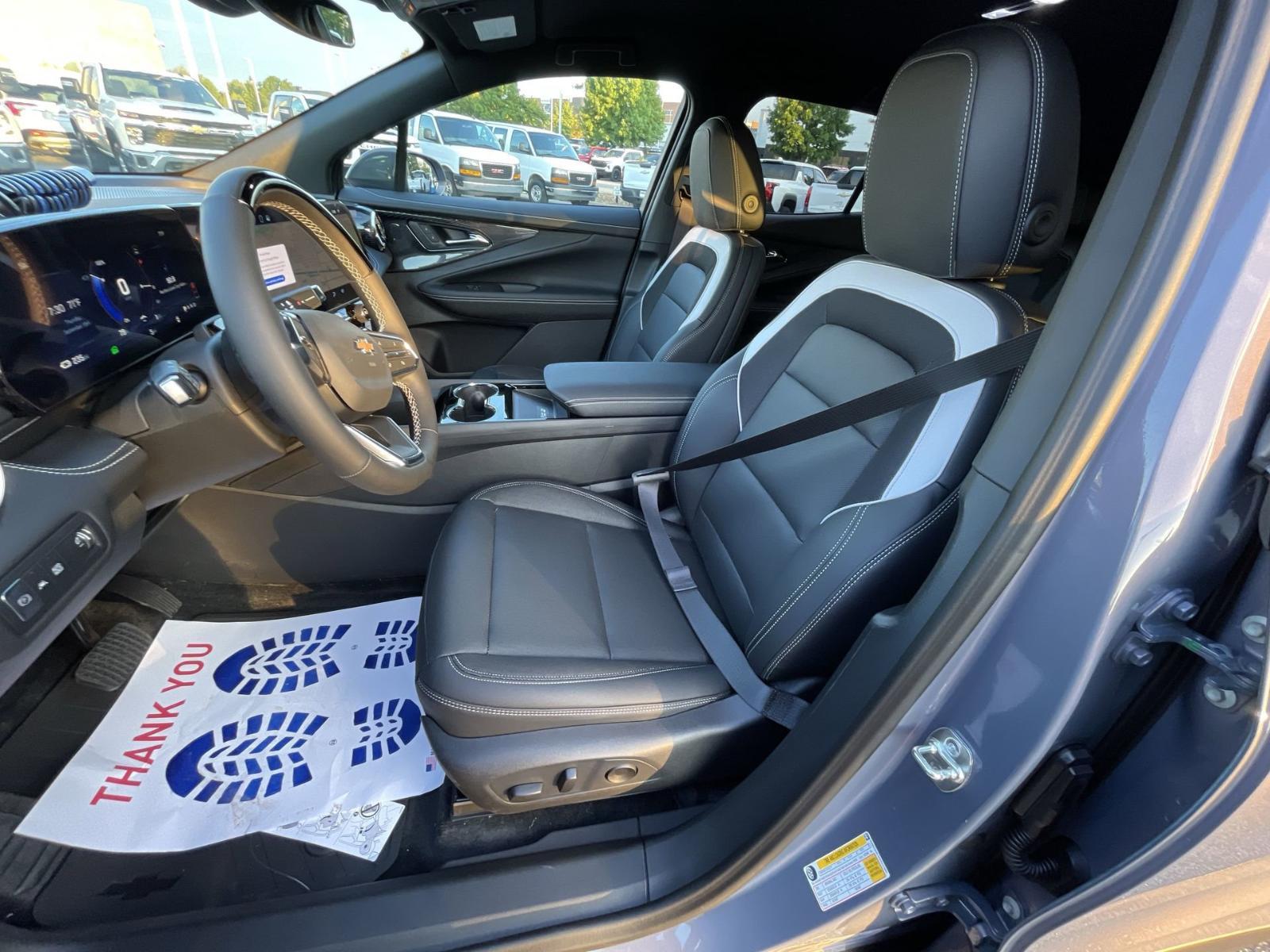 2025 Chevrolet Blazer EV Vehicle Photo in BENTONVILLE, AR 72712-4322