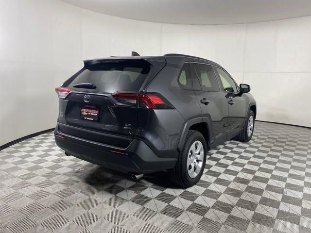 2020 Toyota RAV4 Vehicle Photo in MEDINA, OH 44256-9001