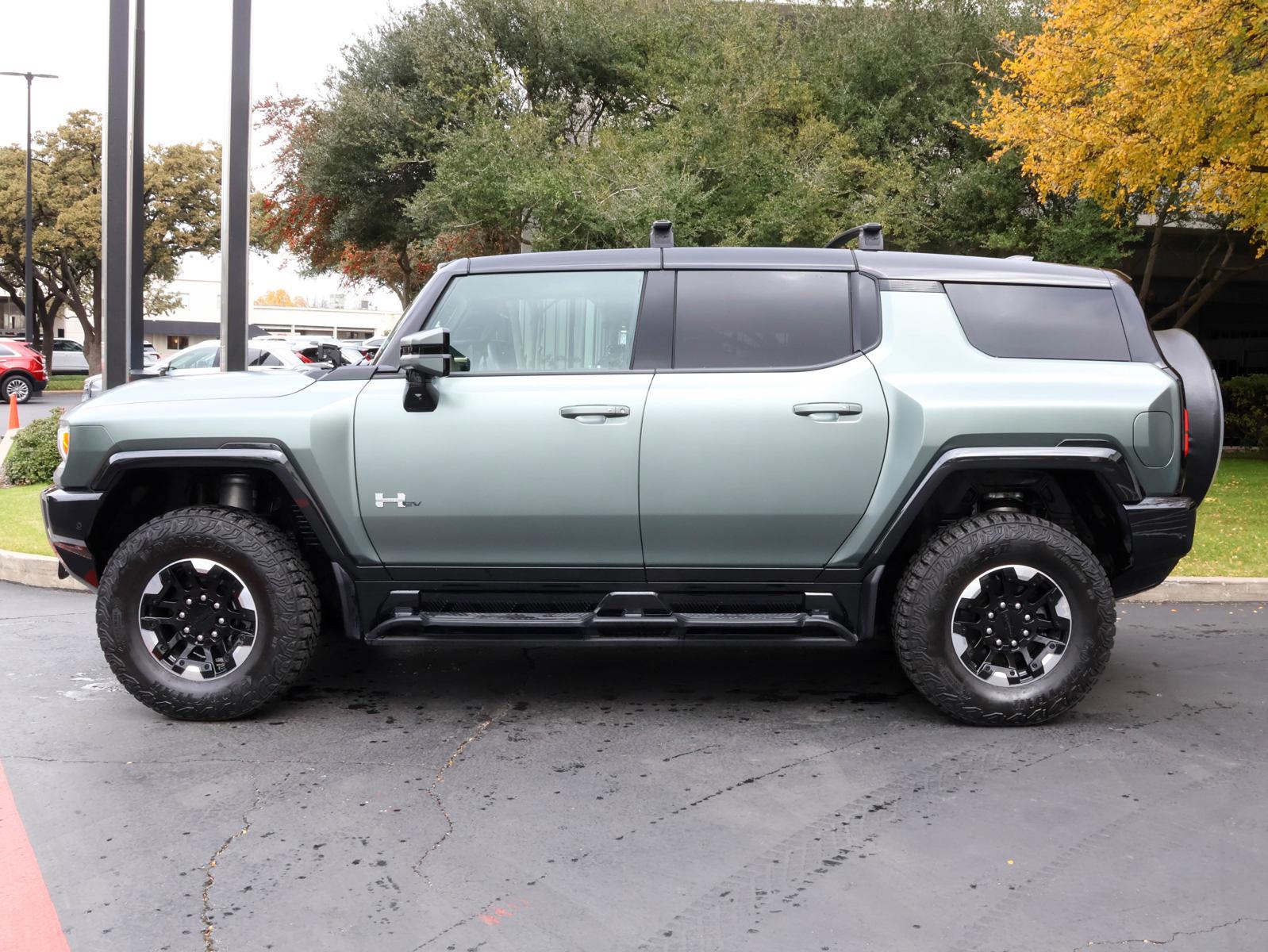 2024 GMC HUMMER EV SUV Vehicle Photo in DALLAS, TX 75209-3095