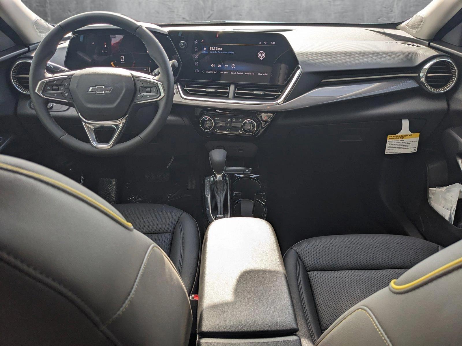 2025 Chevrolet Trax Vehicle Photo in MIAMI, FL 33172-3015