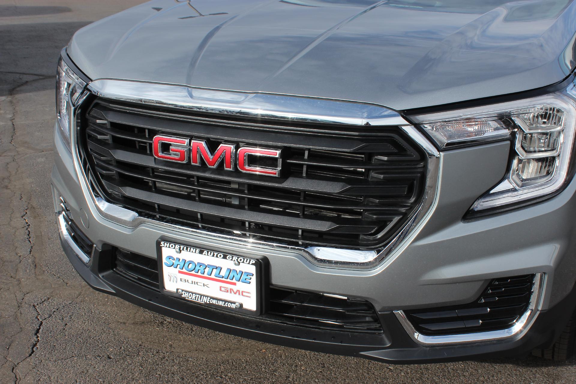 2024 GMC Terrain Vehicle Photo in AURORA, CO 80012-4011