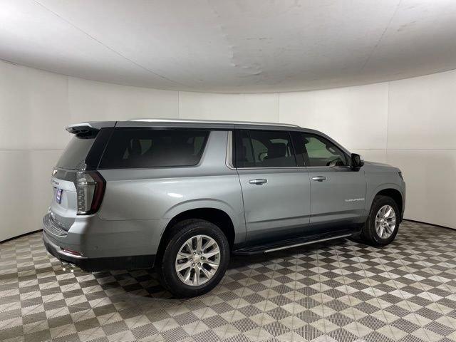 2025 Chevrolet Suburban Vehicle Photo in PHOENIX, AZ 85014-3381