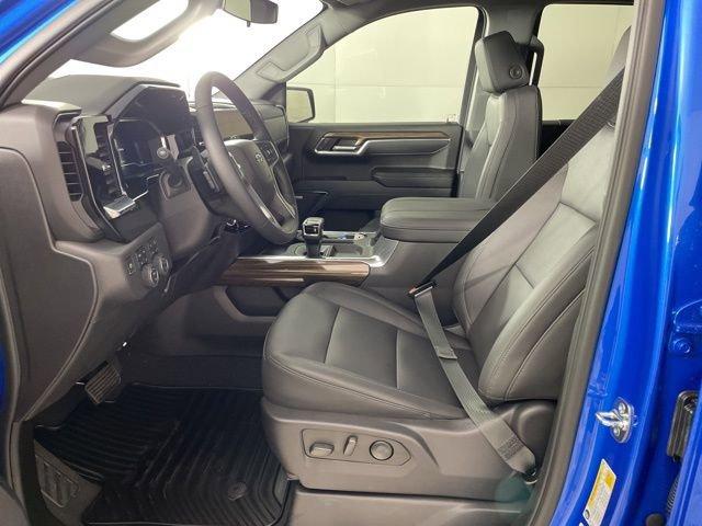 2025 Chevrolet Silverado 1500 Vehicle Photo in PHOENIX, AZ 85014-3381