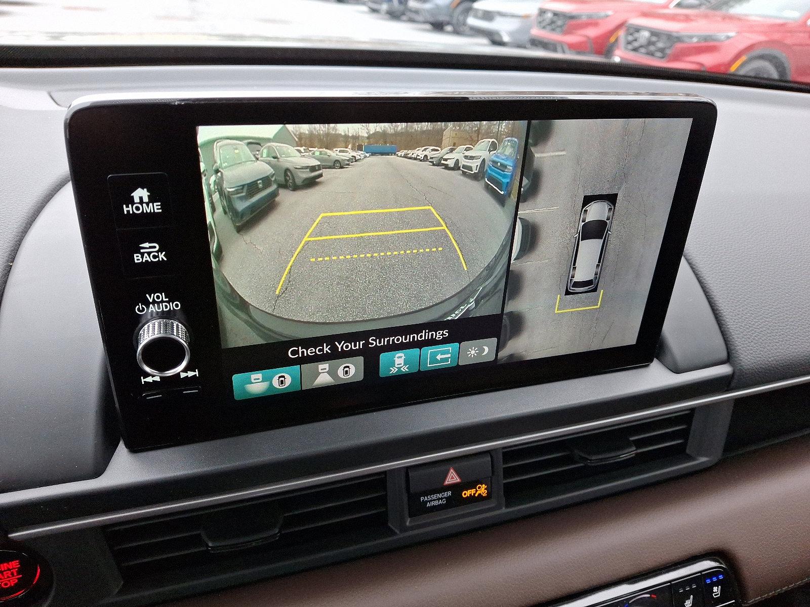 2025 Honda Pilot Vehicle Photo in Harrisburg, PA 17111
