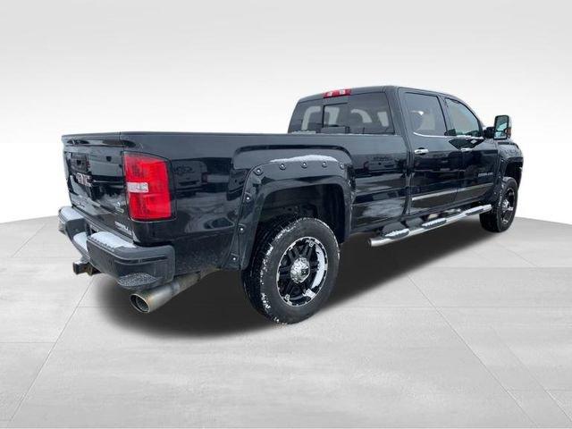 2015 GMC Sierra 3500HD available WiFi Vehicle Photo in MEDINA, OH 44256-9631