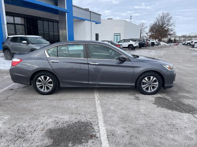 Used 2013 Honda Accord LX with VIN 1HGCR2F36DA228246 for sale in Kansas City