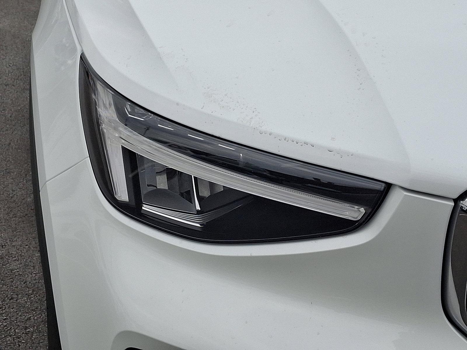 2025 Volvo XC40 Vehicle Photo in Trevose, PA 19053