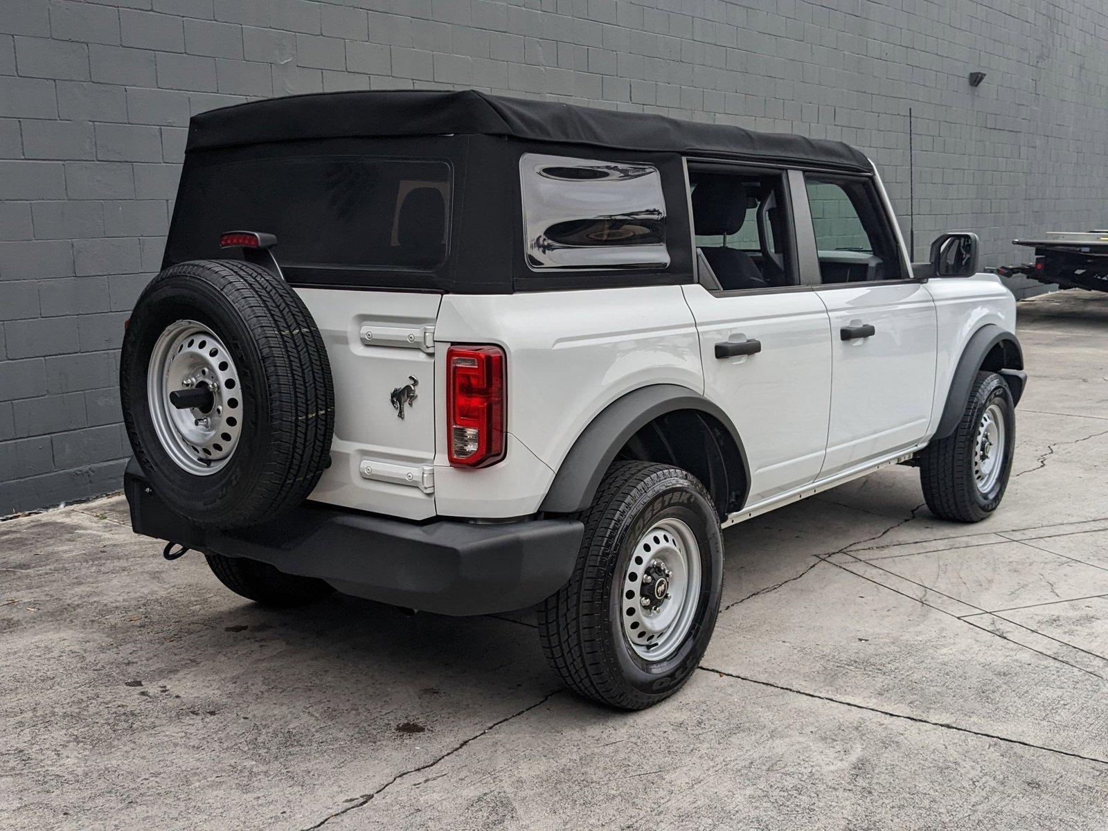 2021 Ford Bronco Vehicle Photo in Pompano Beach, FL 33064